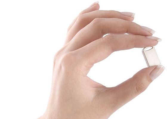 Dostępne rozmiary to 8, 16 i 32 GB