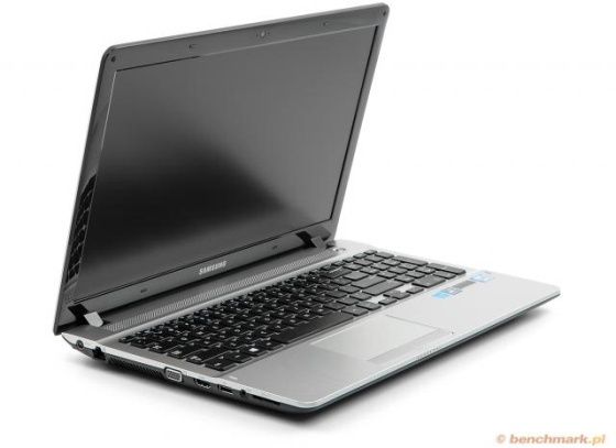 Samsung Ativ Book 2 laptop uniwersalny