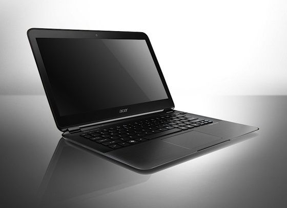 Acer Aspire S5: najcieńszy ultrabook na świecie zaprezentowany otwarty