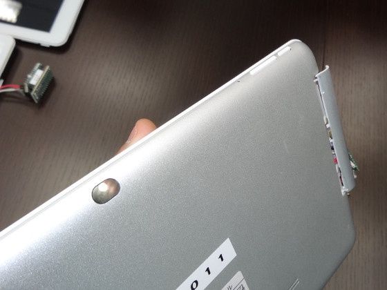 system tizen tablet systena wygląd tylny panel