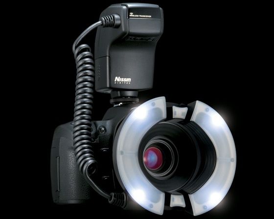 Nissin MF18 lampa pierścieniowa
