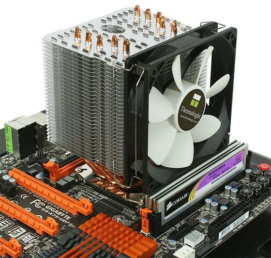 Thermalright HR-02 Macho 120 chłodzenie dla procesor&oacute;w zdjęcie montaż