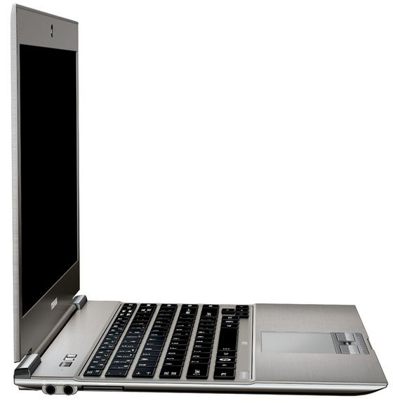 Toshiba Z930 ultrabook bok