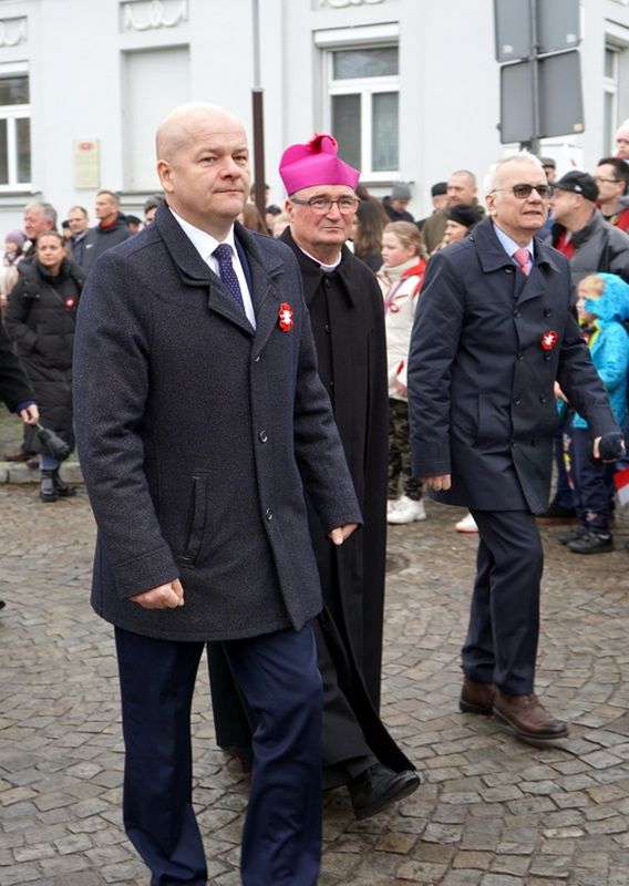 Obchody 11 listopada 