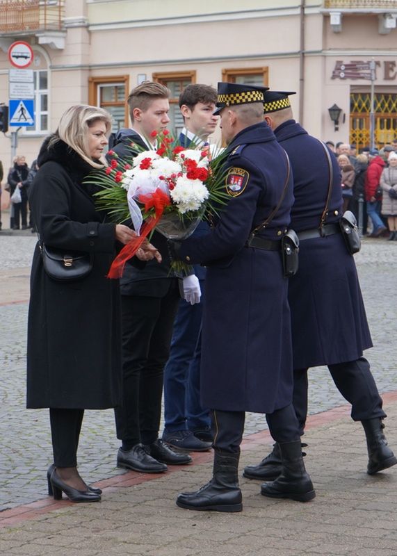 Obchody 11 listopada 