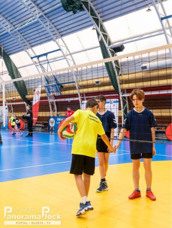 Pierwsza edycja turnieju siatkarskich dwójek o Puchar Prezesa KPS