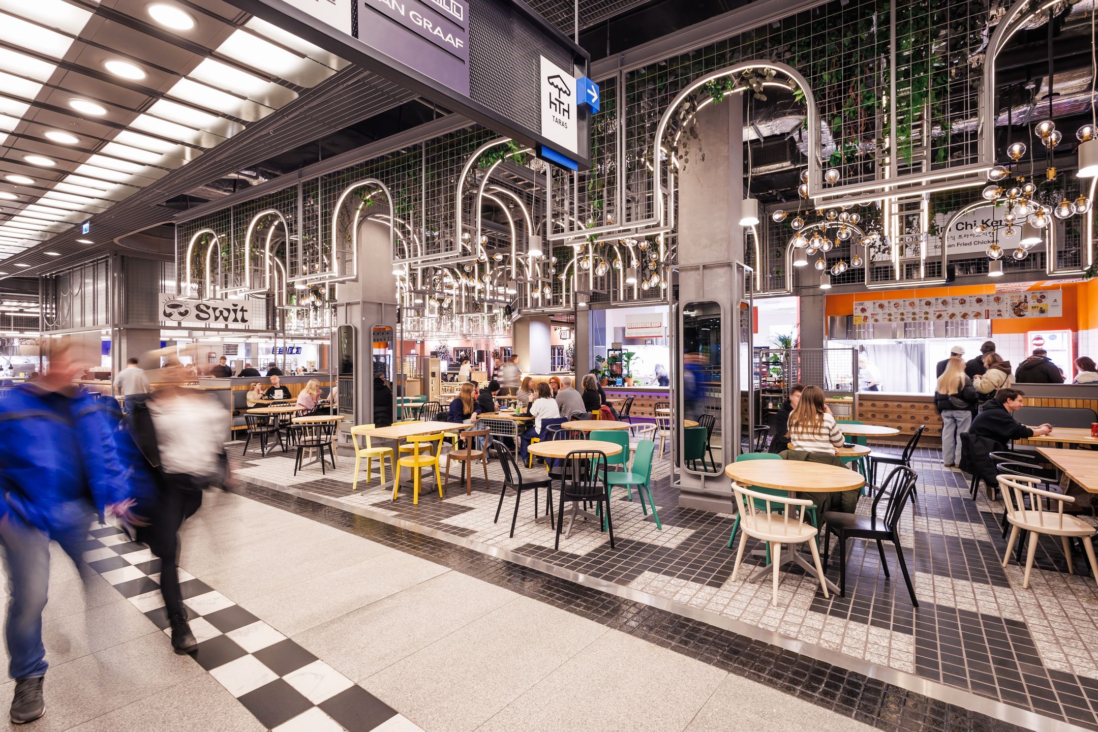 Parapetówka Food Hallu Stary Browar – Kulinarne gwiazdy i darmow
