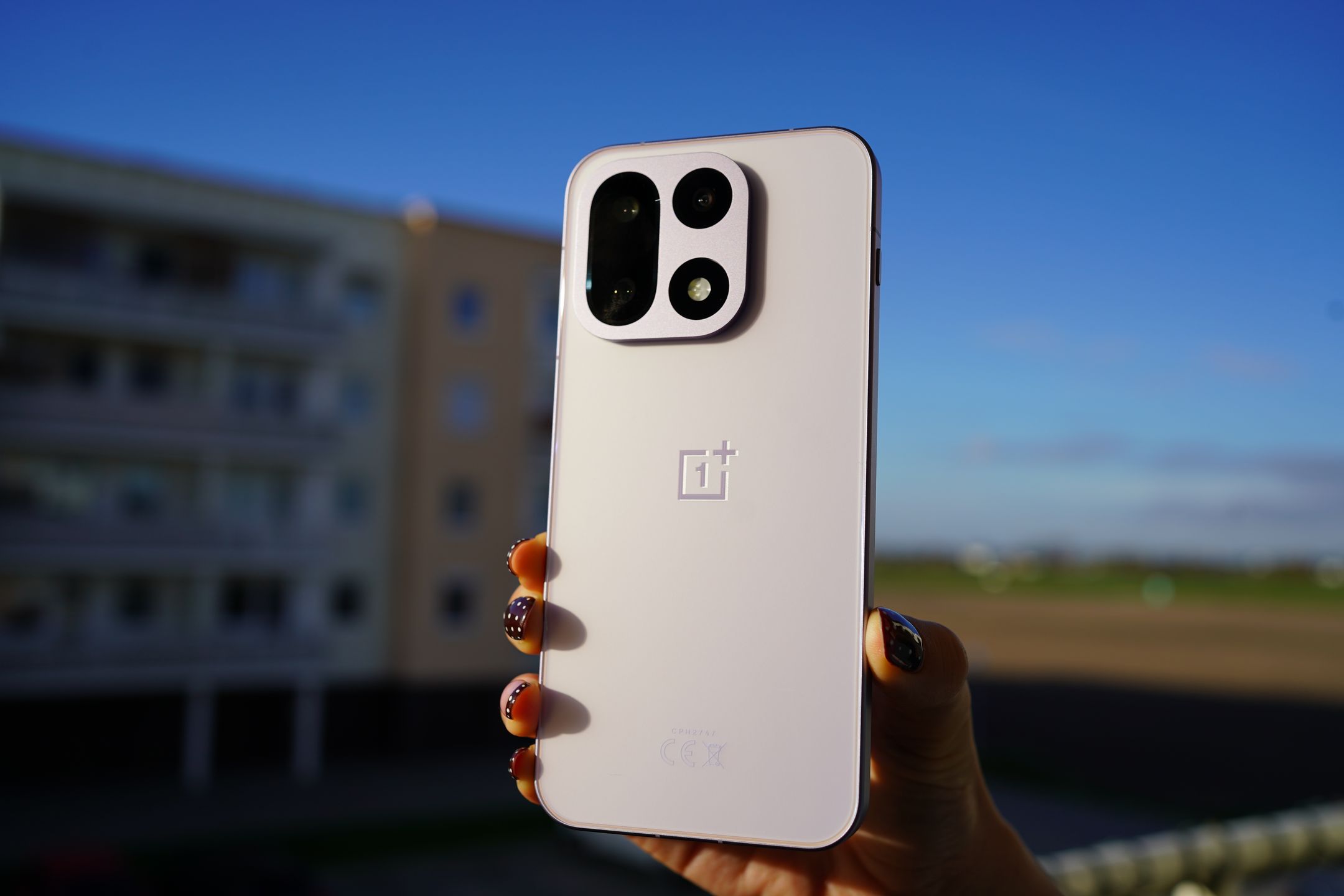OnePlus 15