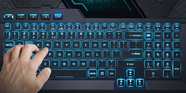 Podświetlana klawiatura w laptopie