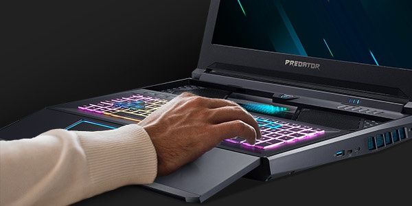 Przesuwana klawiatura w Acer PREDATOR Helios 700