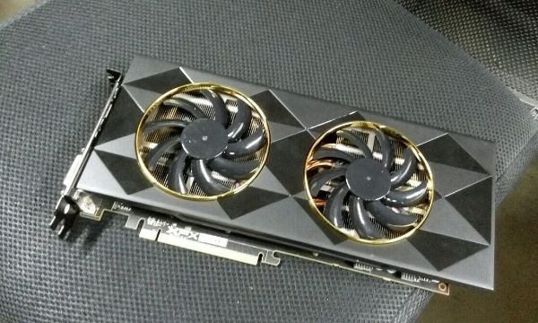 XFX Radeon R9 390 Duble Dissipation karta graficzna