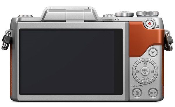 Panasonic Lumix GF8 widok tył