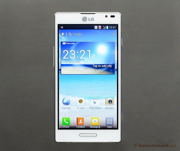 LG L9 smartfon widok przód