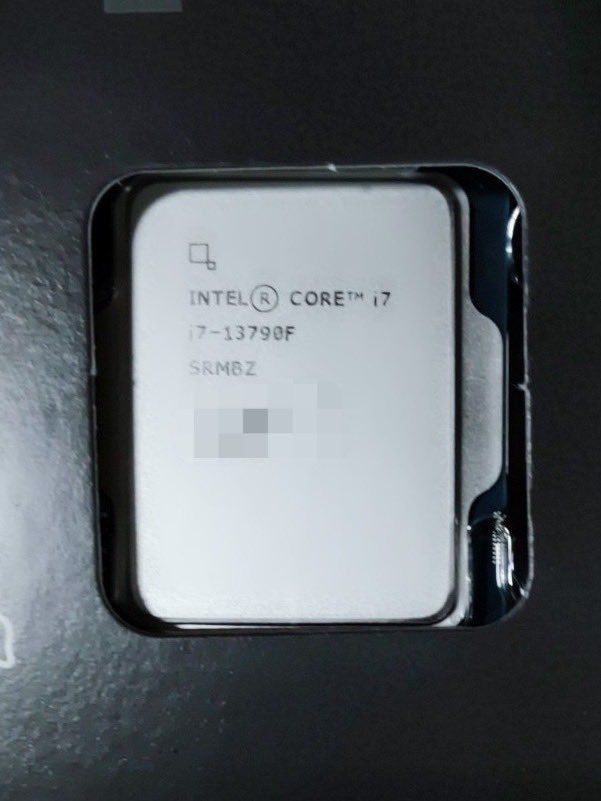 Intel Core i7-13790F
