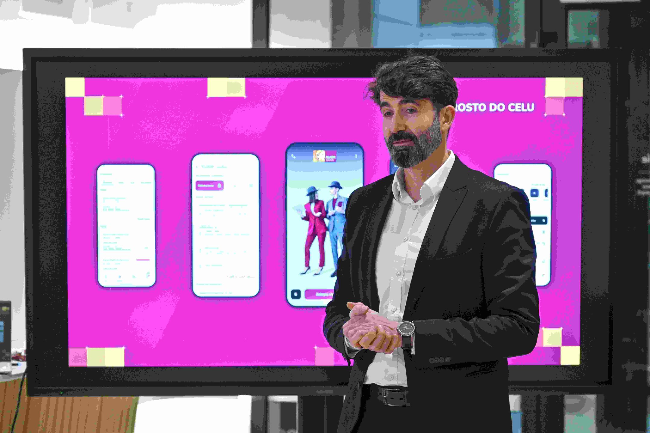 Alior BankMarcin Kmieci�ski