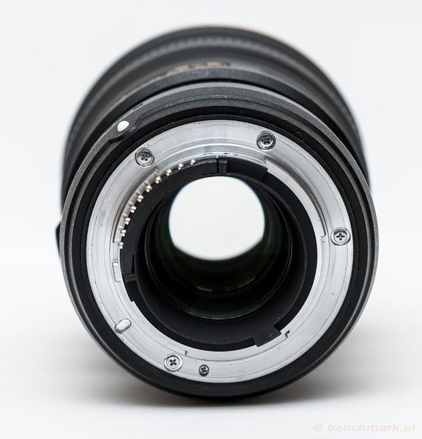 Nikkor 300 mm widok tył
