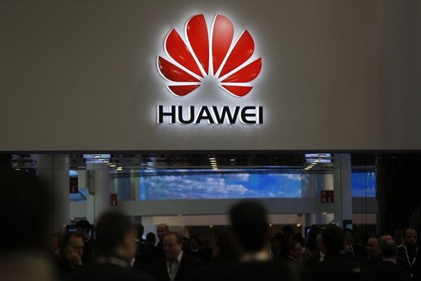 huawei logo szpiegowanie chiny hayden nsa cia
