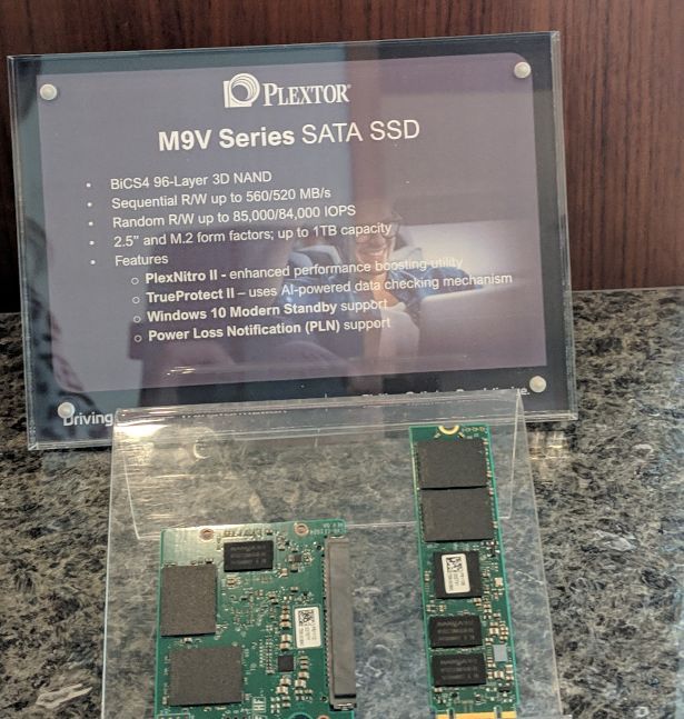 Plextor M9V