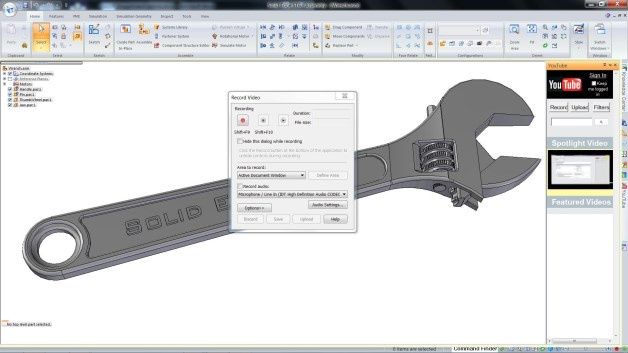 W pakiecie Solid Edge ST6 istnieje teraz możliwość rejestrowania w postaci materiału wideo kolejnych etapów projektowania i bezpośredniego wysyłania zarejestrowanego materiału na konto użytkownika w serwisie YouTube. Podczas rejestracji można dodać opisującą proces narrację. W interfejsie użytkownika Solid Edge osadzony został panel, który zawiera listę popularnych filmów  dotyczących projektowania w Solid Edge. [źródło: Siemens PLM Software]