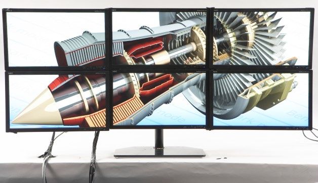 Prykładowy obraz złożenia silnika lotniczego wyświetlany na sześciu monitorach dzięki technologii AMD Eyefinity. [źródło: AMD]