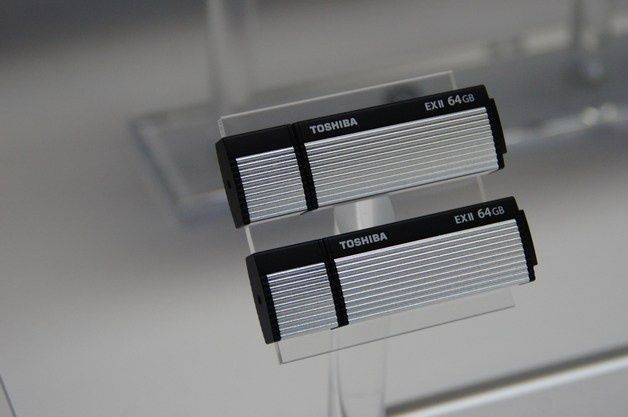 Pamięci USB.