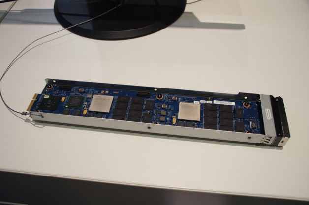 Pamięć SSD firmy IBM przeznaczona do serwerów blade.