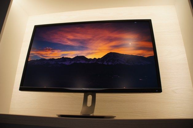 Philips BDM4065UC (40”) to monitor komputerowy o rozdzielczości 4K UHD (3840x2160 pikseli)