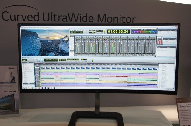 Panoramiczny (21:9) monitor 34UC87.