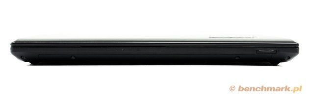Lenovo Y580 przód