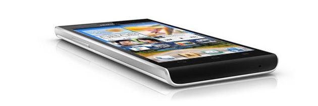 Huawei Ascend P2 - profil
