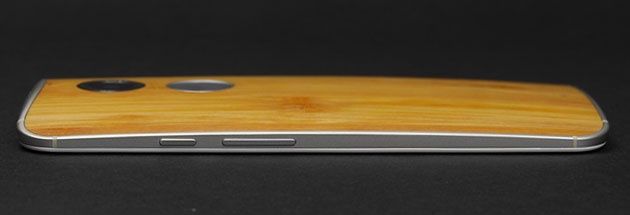 Motorola Moto X - prawy bok