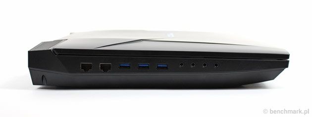 Hyperbook GTR87 VR SLI lewy bok