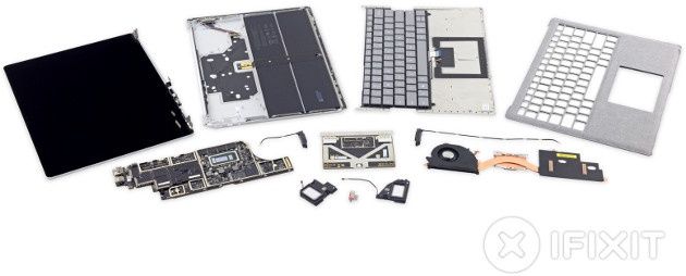 Microsoft Surface Laptop rozebrany na części