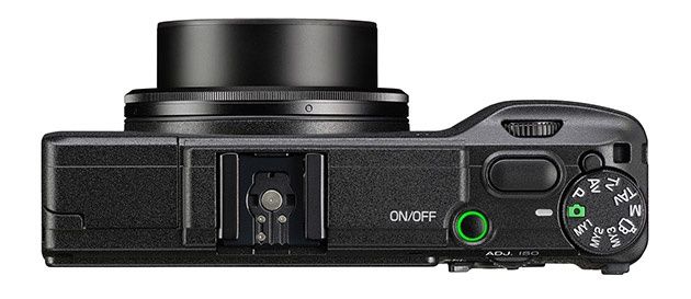 Ricoh GR II góra