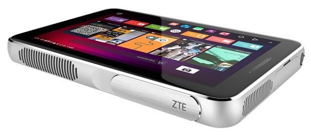 ZTE Spro Plus projektor tablet