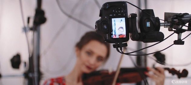 Canon EOS 1200D