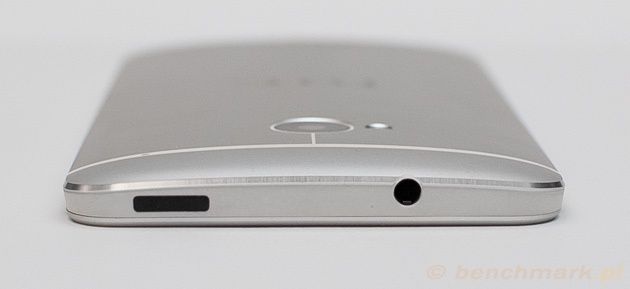 HTC One górna krawędź