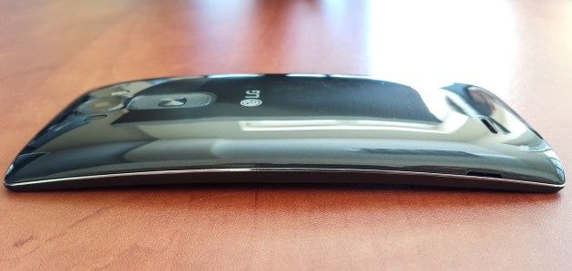 LG G Flex 2 - bok