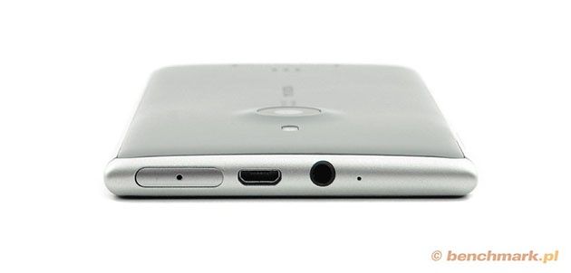 Nokia Lumia 925 góra