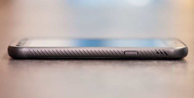 Samsung Galaxy Xcover 4 prawy bok