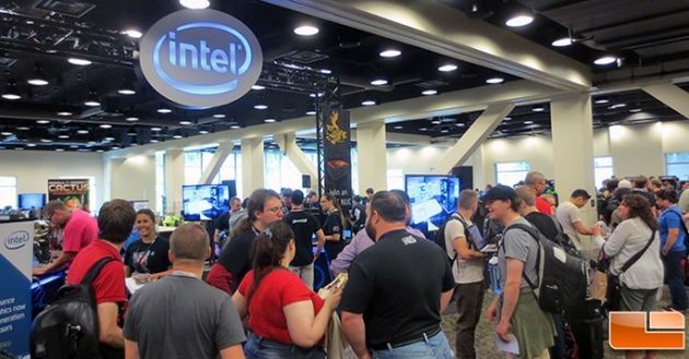 PAX Prime targi stoisko Intel zdjęcie