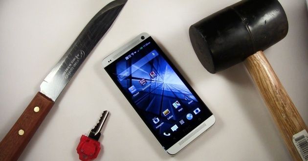 HTC One test wytrzymałości