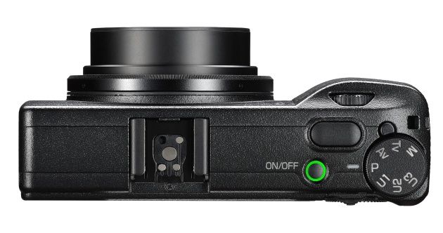 Ricoh GR III góra
