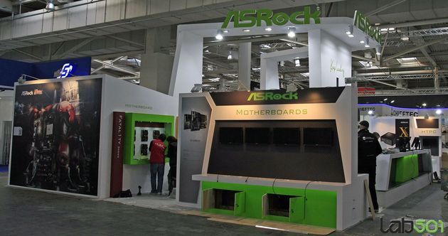 ASRock CeBIT 2013 stoisko prezentacja płyty główne LGA 1150 zdjęcie