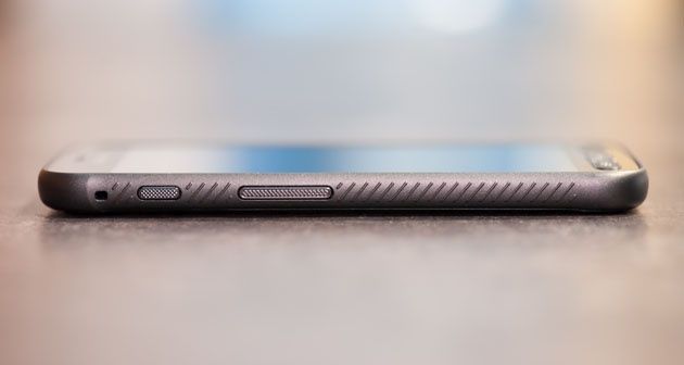 Samsung Galaxy Xcover 4 lewy bok