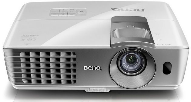 BenQ W1070 projektor wygląd