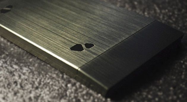 Quasar IV smartfon