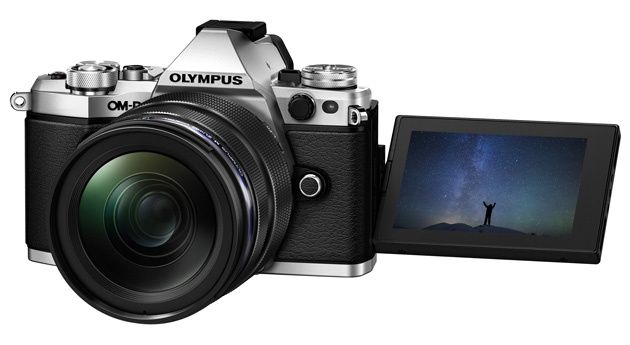 Olympus OM-D E-M5 Mark II ekran obrotowy