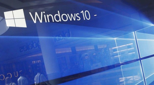 Windows 10 pod lupą Rosjan