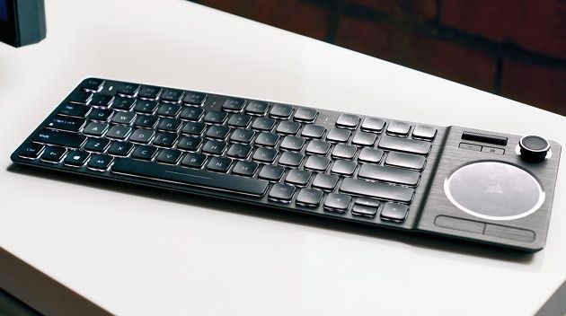 Corsair K83 Wireless wygląd